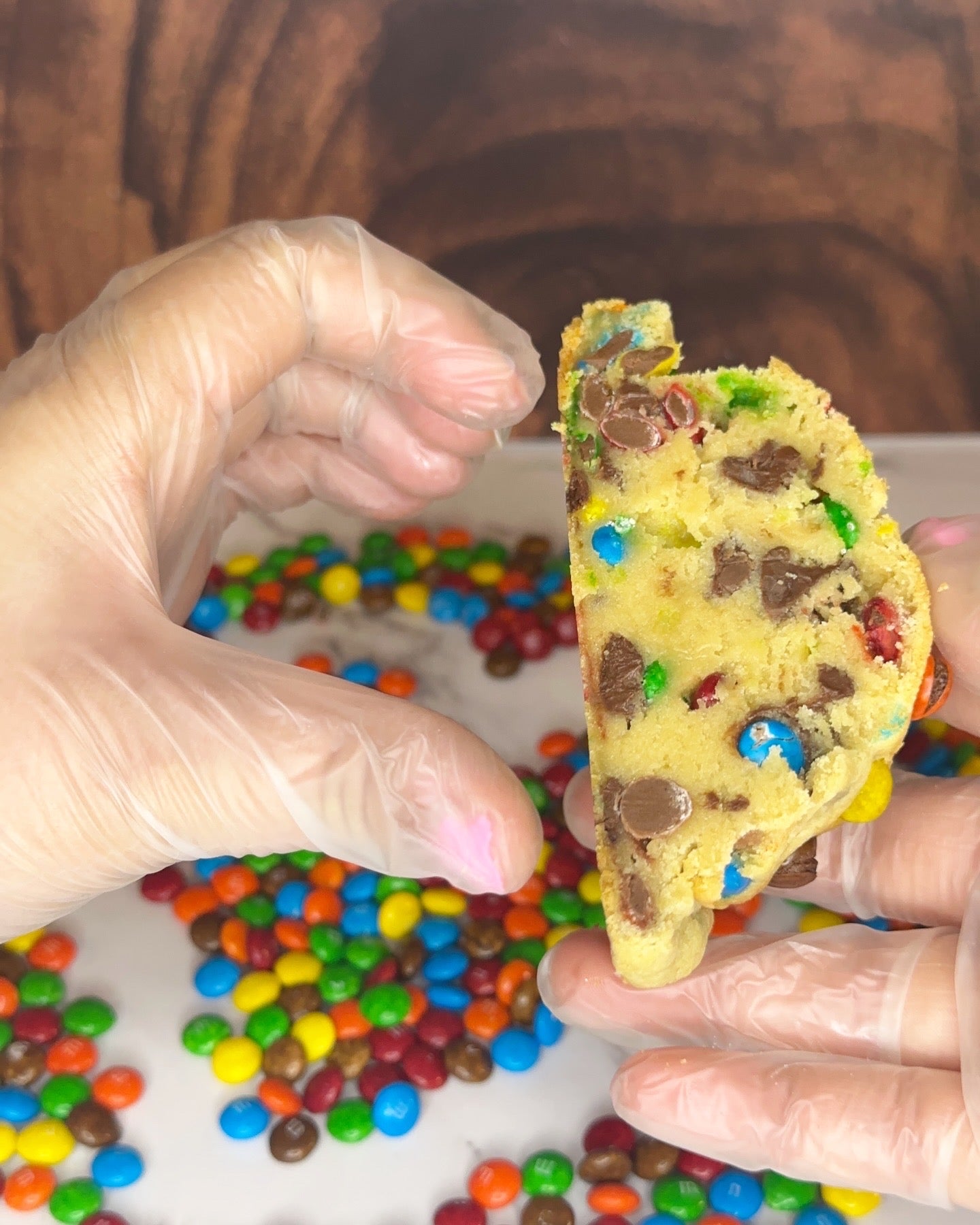 M&M